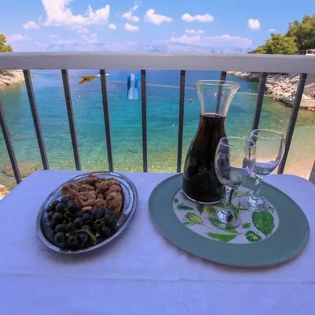 Robinson Tabinja Sućuraj