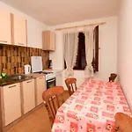 Apartamento Robinson Tabinja *